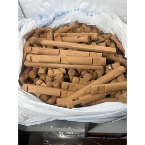 Over 100 Lincoln Logs and 4red roof pieces,4 yellow windows and 1 blue door